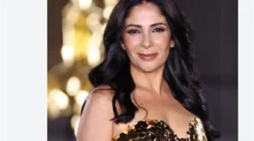 منى زكي تتنقل بين دراما الست الثقيلة وكوميديا رزق الهبل في موسم واحد